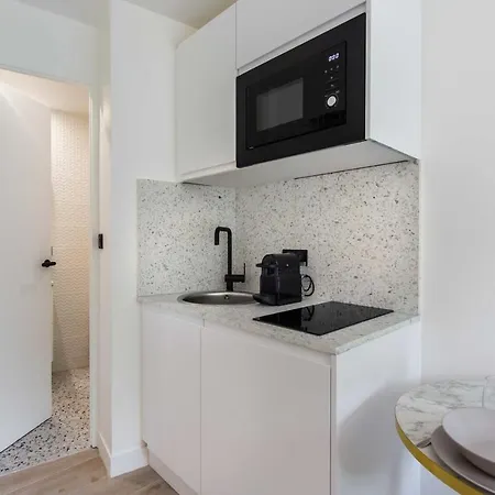 Апартаменты Cosy Studio - Parc Des Expositions Tour Eiffel 14 *
