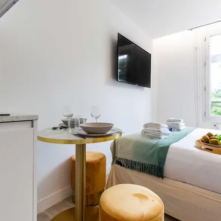 Cosy Studio - Parc Des Expositions Tour Eiffel 14 Апартаменты *